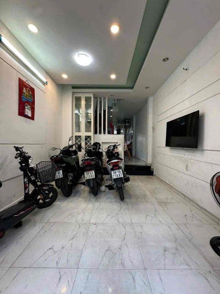 Bán nhà 3 tầng (50m2 đất) gần TTTM Pacr Mall P4.Q8 - Ảnh 3