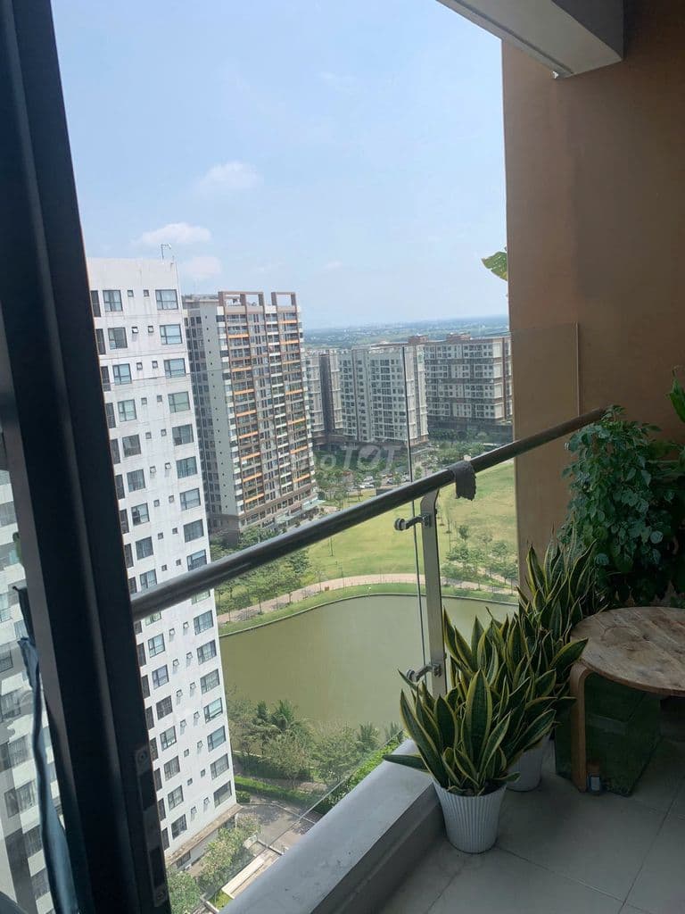Bán căn hộ Mizuki Park 72m2 2PN2WC bancol hướng Đông. Sẵn sổ, giá 4ty1