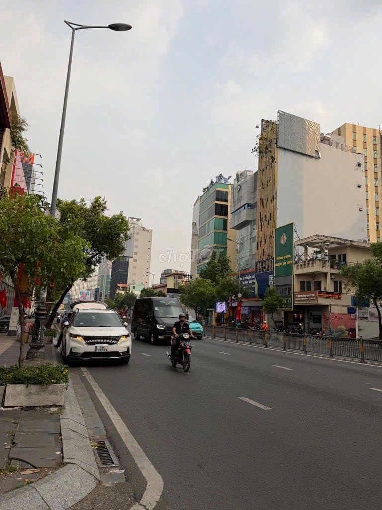 NGUYỄN VĂN TRỖI NGAY CẦU CÔNG LÝ - SÂN RỘNG - 36m2 - 3 TẦNG BTCT ❌