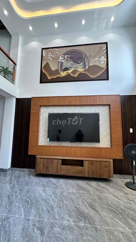 Bán nhà đẹp 4 tầng ,thang mái , full nội thất giá 9,5 tỷ - Ảnh 2