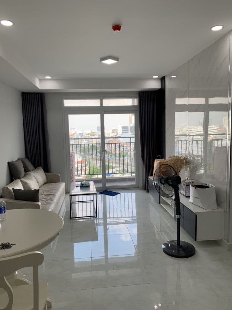 Cần bán căn hộ chung cư Felisa Riveside , có balcong