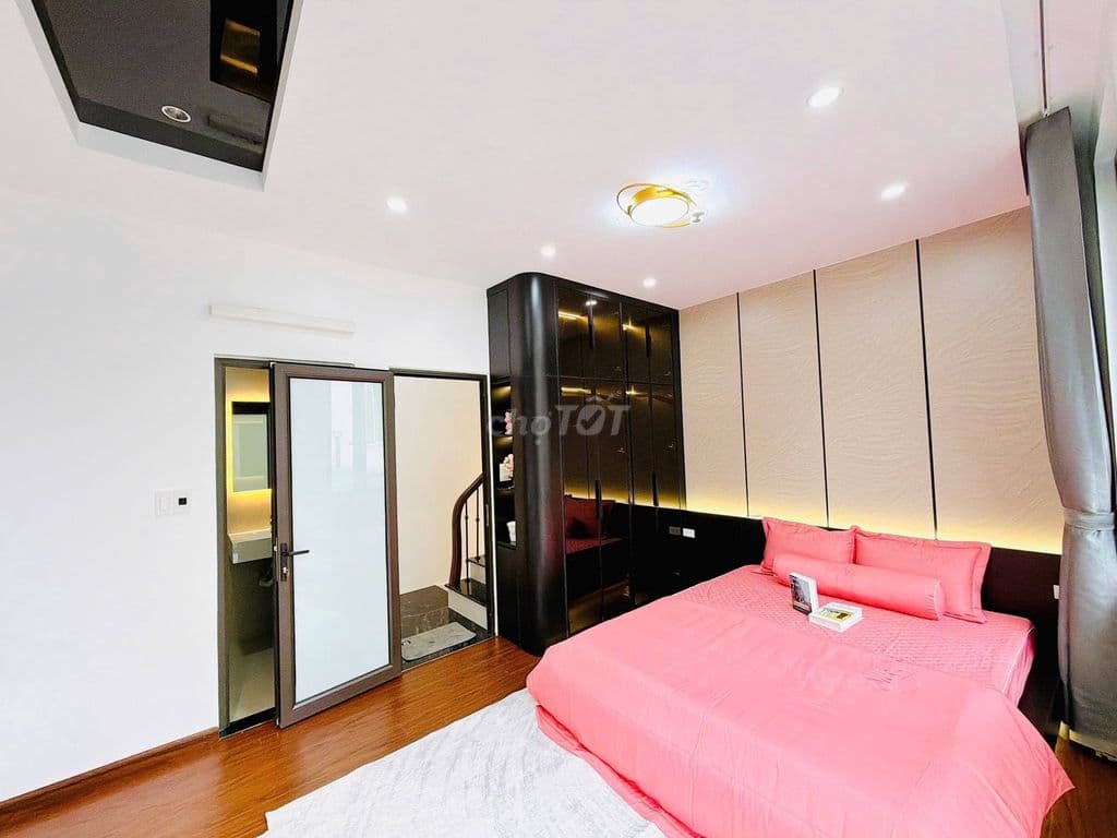 6.8 TỶ– 24/28M2 – 4 TẦNG – 2 MẶT NGÕ – GỐC ĐỀ – MINH KHAI - Ảnh 2