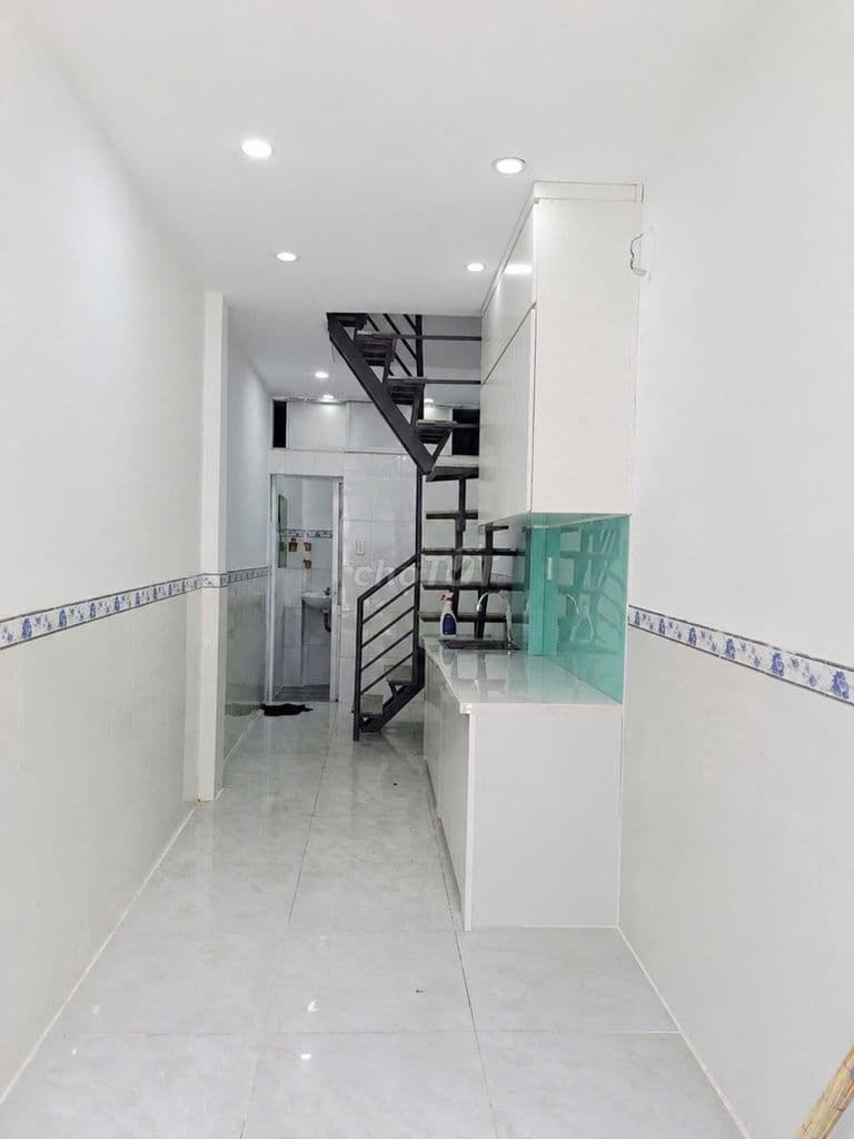NHÀ MỚI 2 TẦNG - TRUNG TÂM TÂN PHÚ - LŨY BÁN BÍCH - GIÁP TÂN BÌNH - Ảnh 3