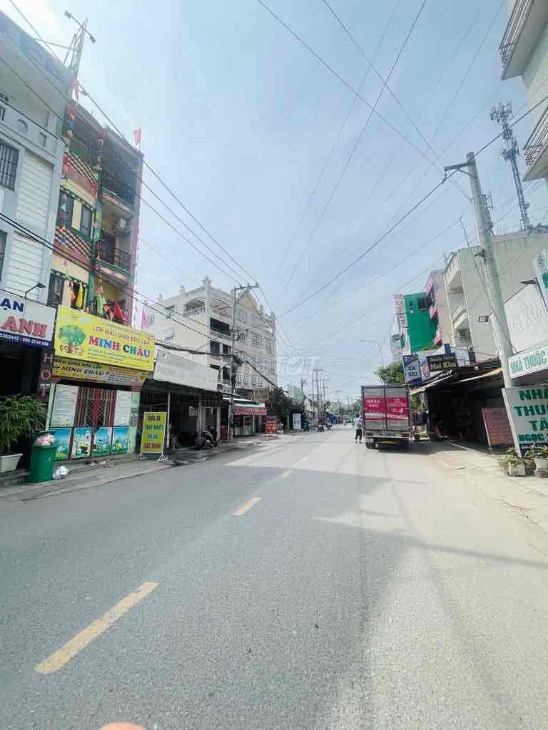 BÁN ĐẤT NGANG 5M TẶNG 10 PHÒNG TRỌ HXH GẦN NGÃ TƯ GA