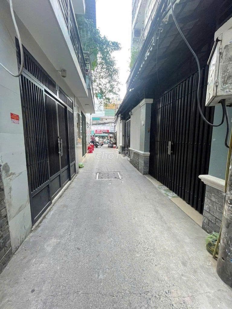 Bán nhà vị trí đẹp hẻm thông Âu Dương Lân P2 Q8 - Ảnh 2