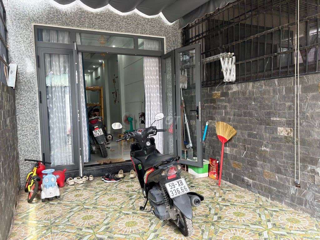 LINH XUÂN - CĂN GÓC 2MT HẺM XE HƠI - 70M2 4PN OTO ĐẬU TRONG SÂN - Ảnh 2