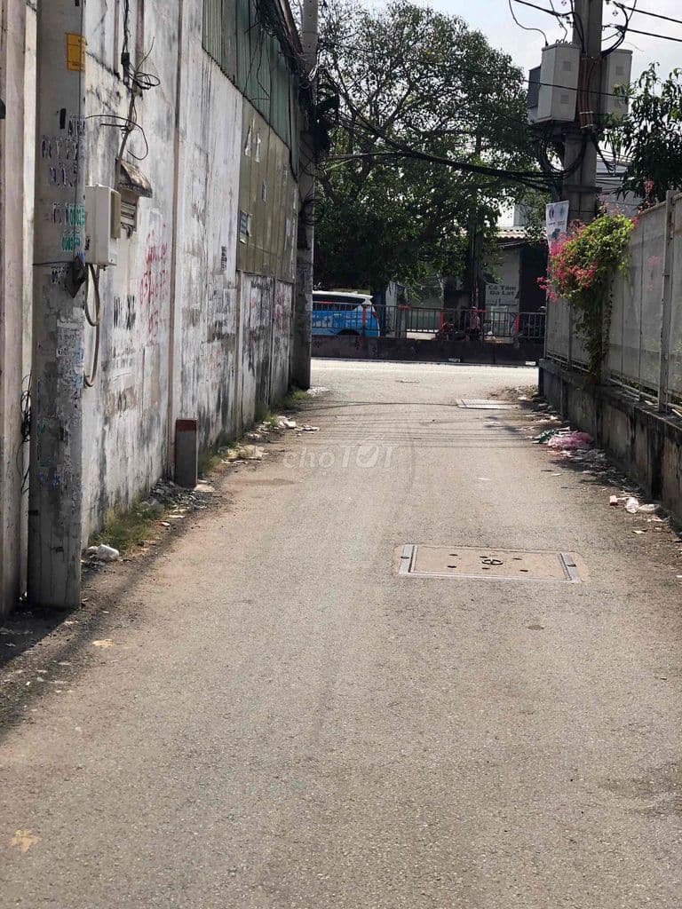 chủ gửi bán lô đất ngang 8m tiện tách làm 2 hoặc xây CHDV