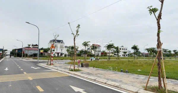TÂM ĐIỂM HẠ TẦNG PHÍA NAM – ĐẤT NỀN CẦN GIỜ FULL THỔ CƯ, CÓ SỔ SẴN
