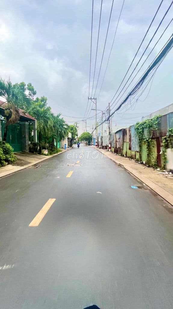 đất ngộp bán xả lổ - cách ngã 4 ga 500m- p. An Phú Đông - Ảnh 2