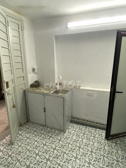 Bán nhà phố Trần Khát Chân, 3 mặt thoáng, 9m2, 1.65 tỷ - Ảnh 2