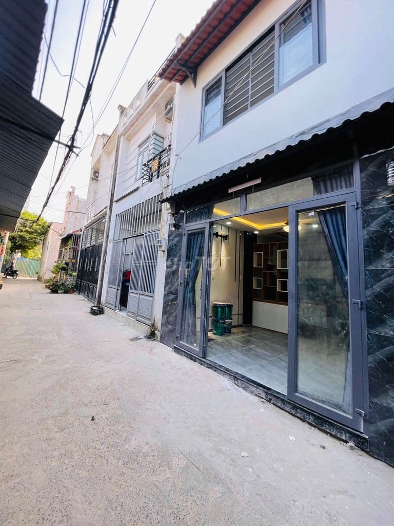 Bán Nhà 4x8 Hẻm Oto Lê Văn Khương Q12