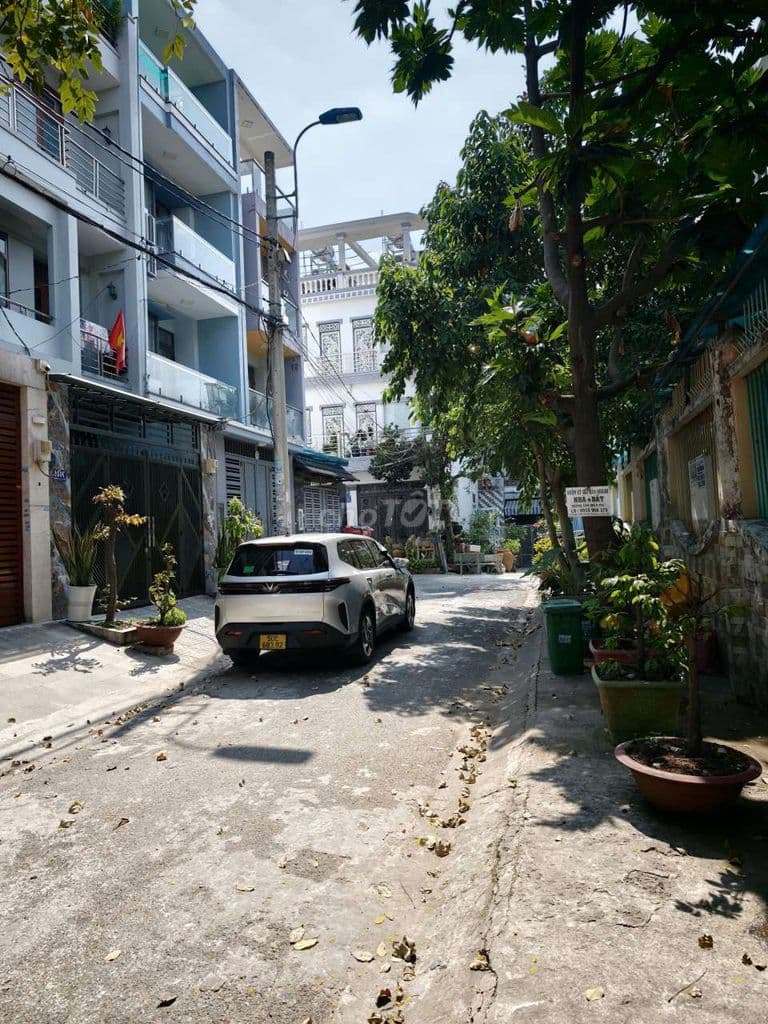 MT 131 đường 23 KDC Bình Phú 4.5x22 3 lầu - Ảnh 3