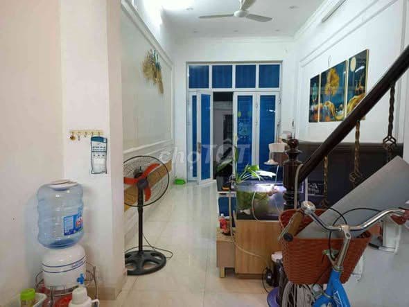 bán nhà gần hồ đền lừ 40m chỉ hơn 6 tỷ - Ảnh 2