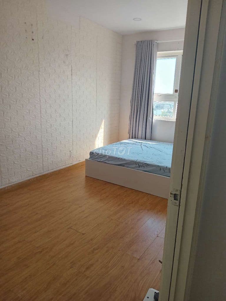 Bán chung cư 8x Đầm Sen 1 phòng ngủ có sổ hồng đường Tô Hiệu, Tân Phú