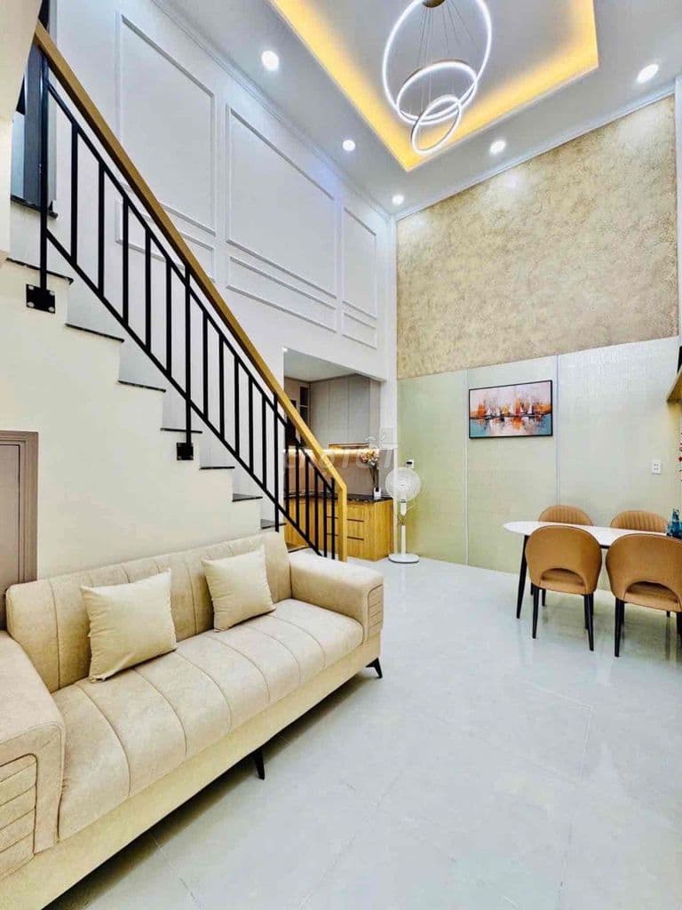 DT khủng 68m2 gần Ung Văn Khiêm , ngã tư Hàng Xanh giá chỉ 5.x tỷ