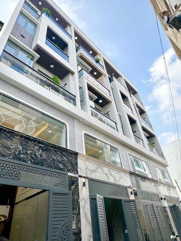 nhà mới 5 tầng có thang máy khu phân lô giá 8 tỷ TL