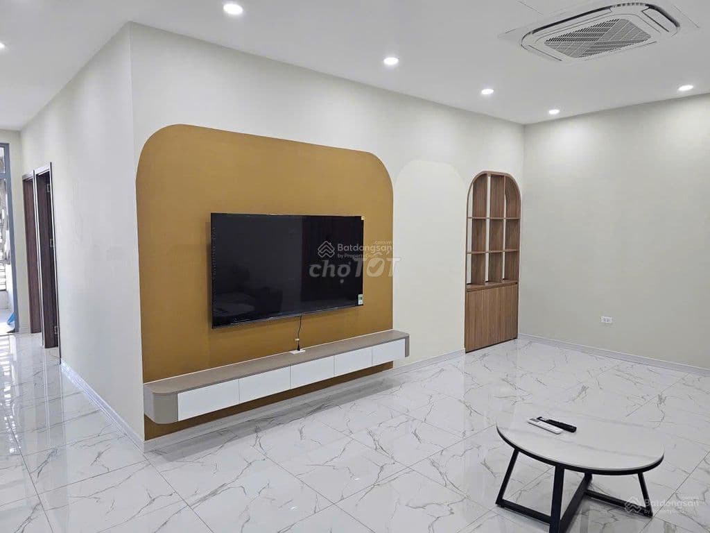 Bán chung cư Trinity 2 ngủ - 75m2- ô tô - 7,3 tỷ - Ảnh 2