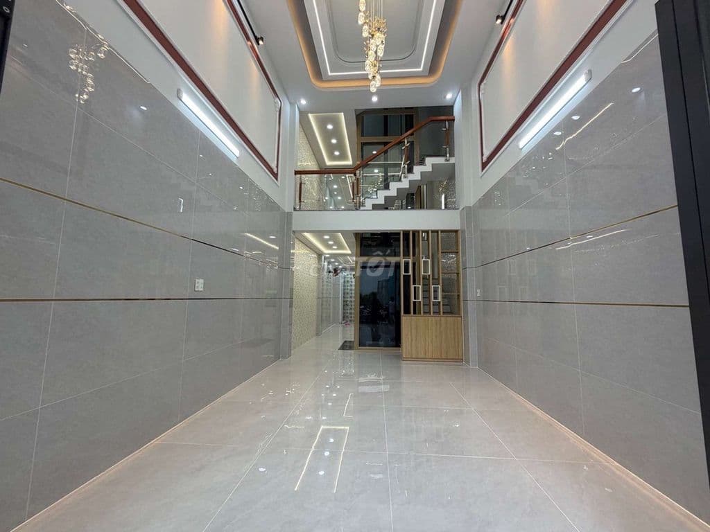 NHÀ MỚI 5 TẦNG THANG MÁY - ĐƯỜNG NHỰA 8M - BÌNH HƯNG HÒA - HƠN 8 TỶ