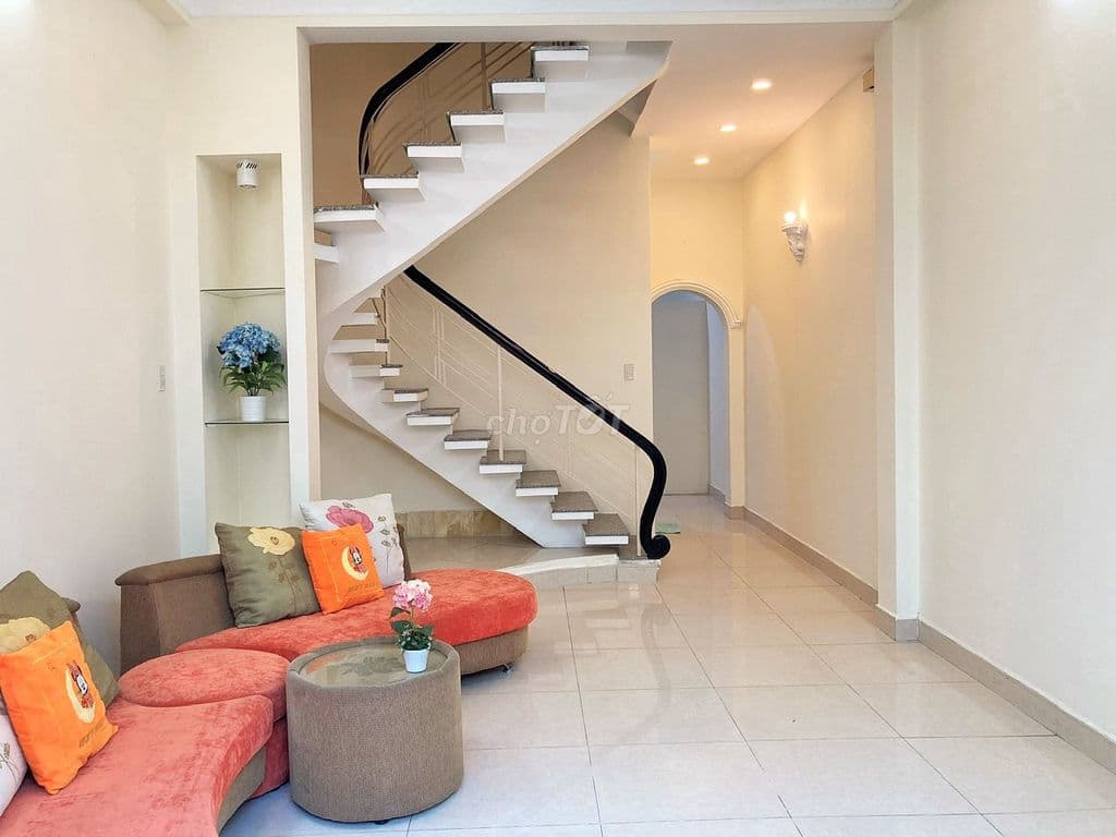 BÁN NHÀ ĐẸP CHÍNH CHỦ – HẺM XE HƠI – NGUYỄN VĂN ĐẬU – DỌN VÀO Ở NGAY - Ảnh 2