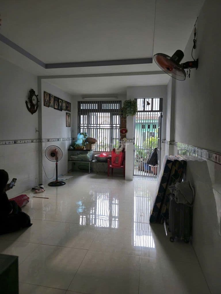 Bán nhà Tân Phú đường Đô Đốc Lộc Mặt tiền 7 X 23m 2L 3PN kinh doanh
