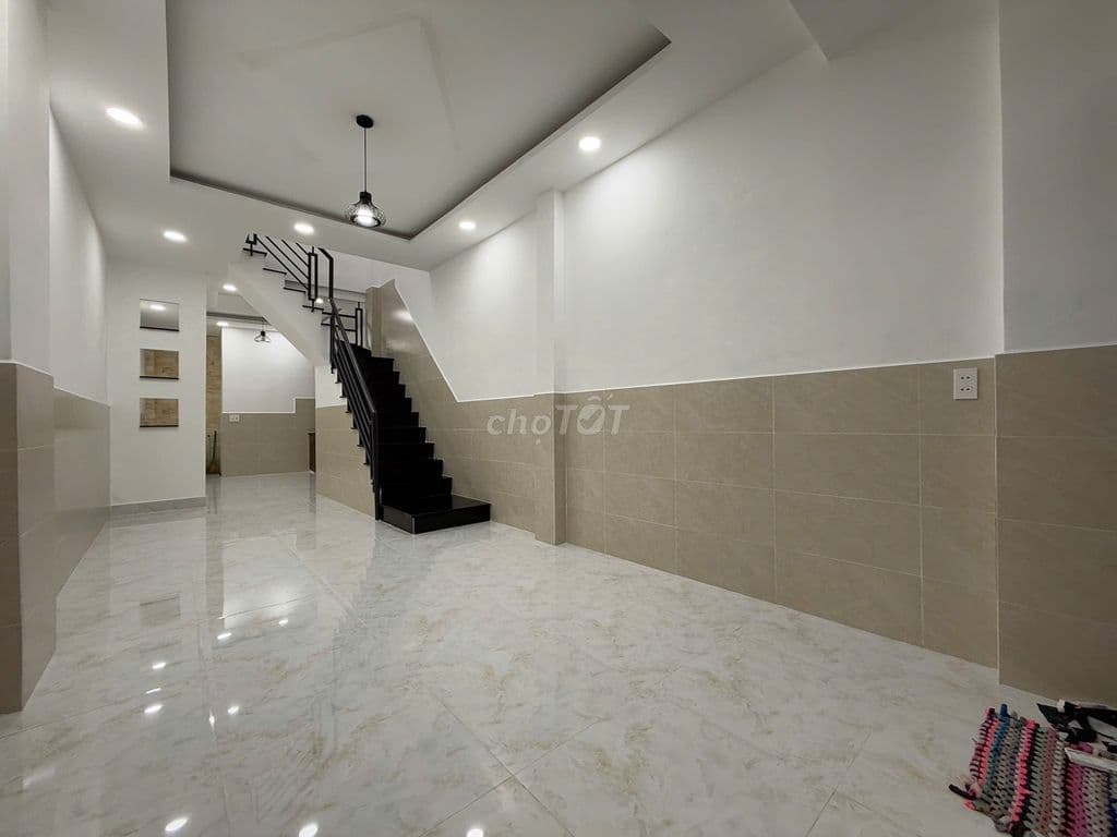 NHÀ HẺM XE HƠI 4 TẦNG PHÚ THỌ (3.8X8)M | SÁT ĐẦM SEN