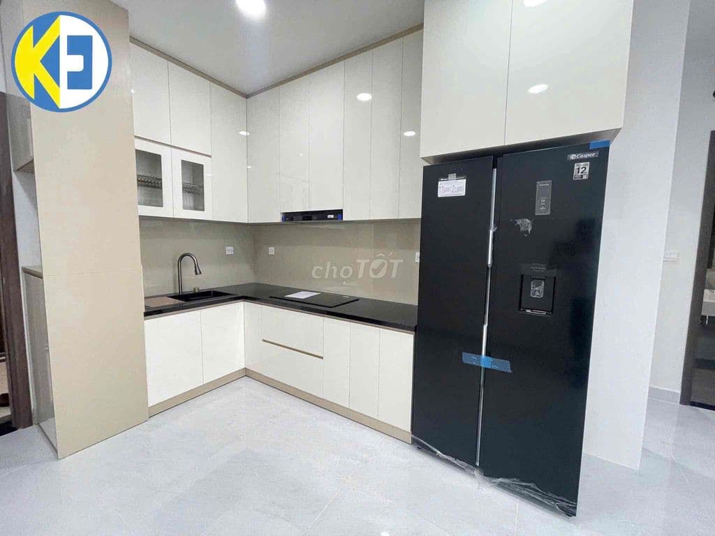 Chính chủ cần bán 50 m2 2 PN 1 WC - Toà H view hồ bơi - Cho thuê 13 tr