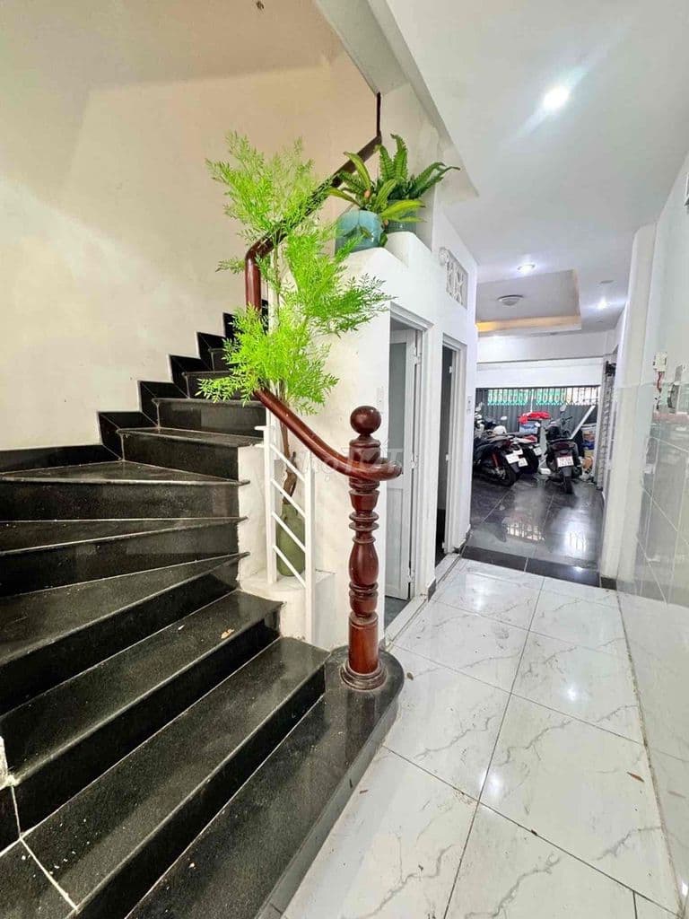 🚨 NGỘP BANK GIẢM SỐC 800 TRIỆU – CHDV Q1 – 6 TẦNG, 8 PHÒNG – 35 TR/ - Ảnh 3