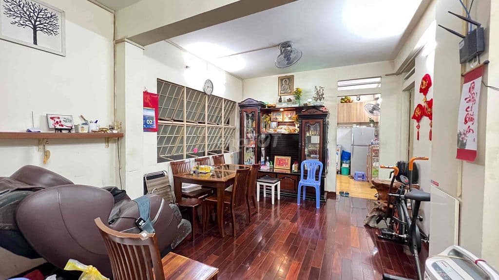 Bán căn hộ A4 view phan xich long 63m 2pn 1wc giá 4ty9