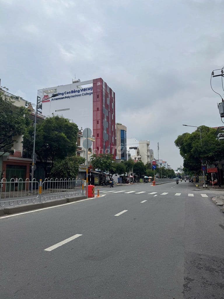 Mặt tiền Nguyễn Văn Lượng, dt200m2, xây chdv, khách sạn ,văn phòng đẹp