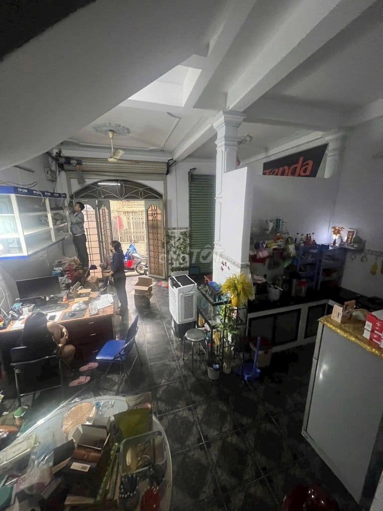 GIẢM 300 TRIỆU BÁN NHÀ NGANG LỚN 5.8 MÉT ĐƯỜNG THIÊN PHƯỚC TÂN BÌNH