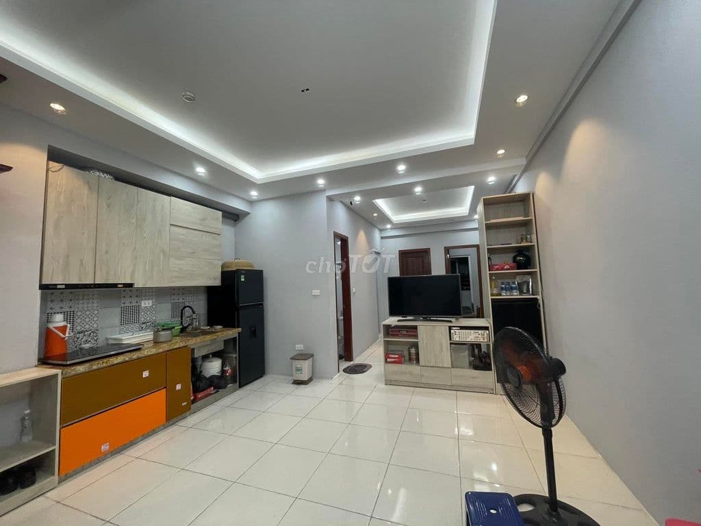 BÁN căn 2 ngủ VP6 chỉ hơn 3 tỷ tòa nhà giữa hồ mát mẻ - Ảnh 3