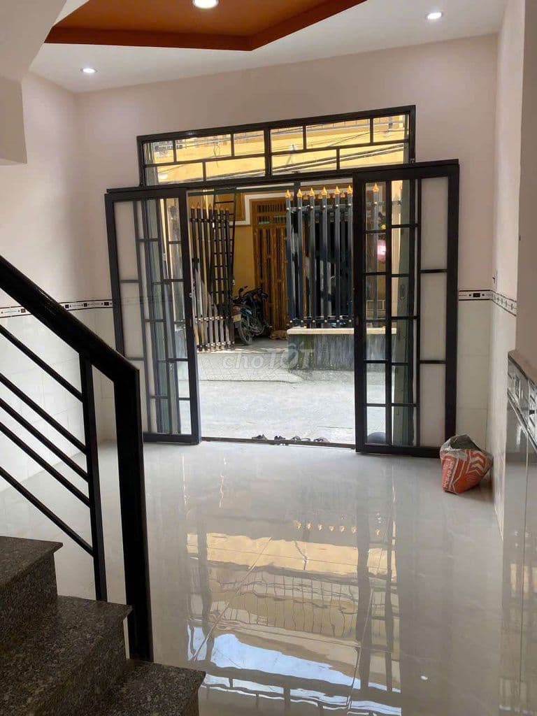 🎉🎉NHÀ BÁN CHÍNH CHỦ - GẦN TRƯỜNG ĐẠI HỌC NGUYỄN TẤT THÀNH - Ảnh 3
