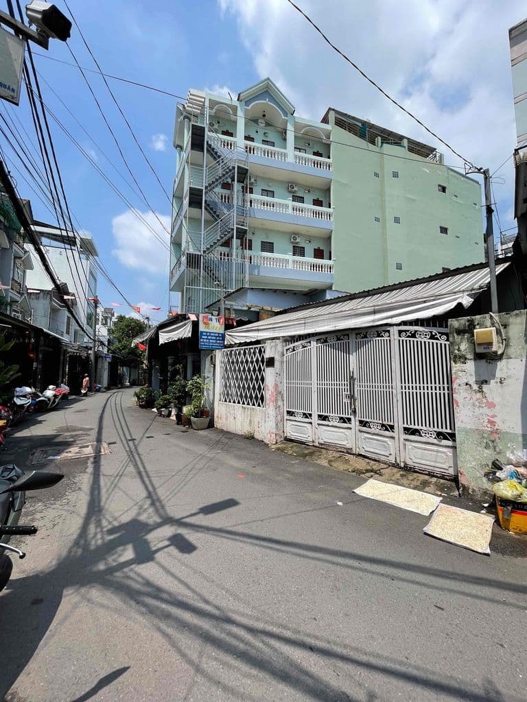 chính chủ gửi bán lô đất mặt tiền hẻm xe hơi đường 42 phường bình trưn - Ảnh 2