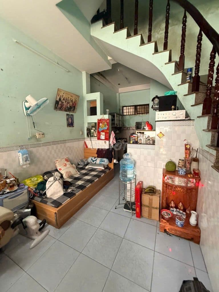 Nhà 3 tầng 4,05 x 10m, hẻm 8M đô đốc long, tân phú giá 5ty9 - Ảnh 2