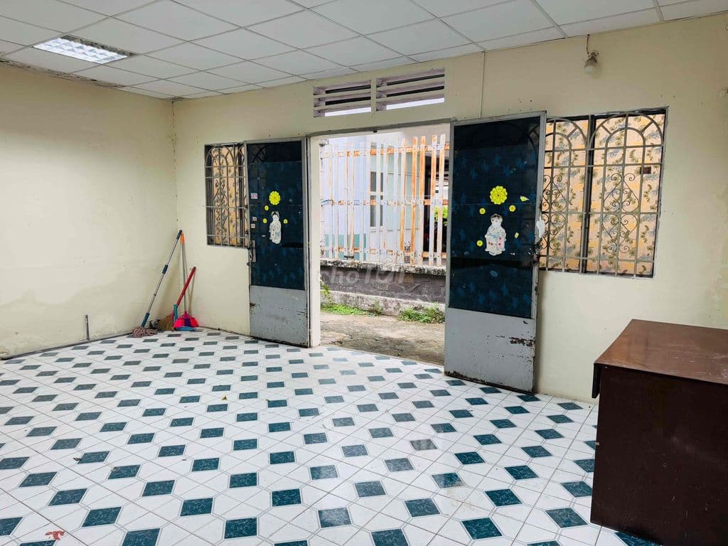 🏡 NHÀ GẦN ĐH GTVT - LÊ VĂN VIỆT - 60 M2 - GIÁ CHỈ 3,8 TỶ - Ảnh 3