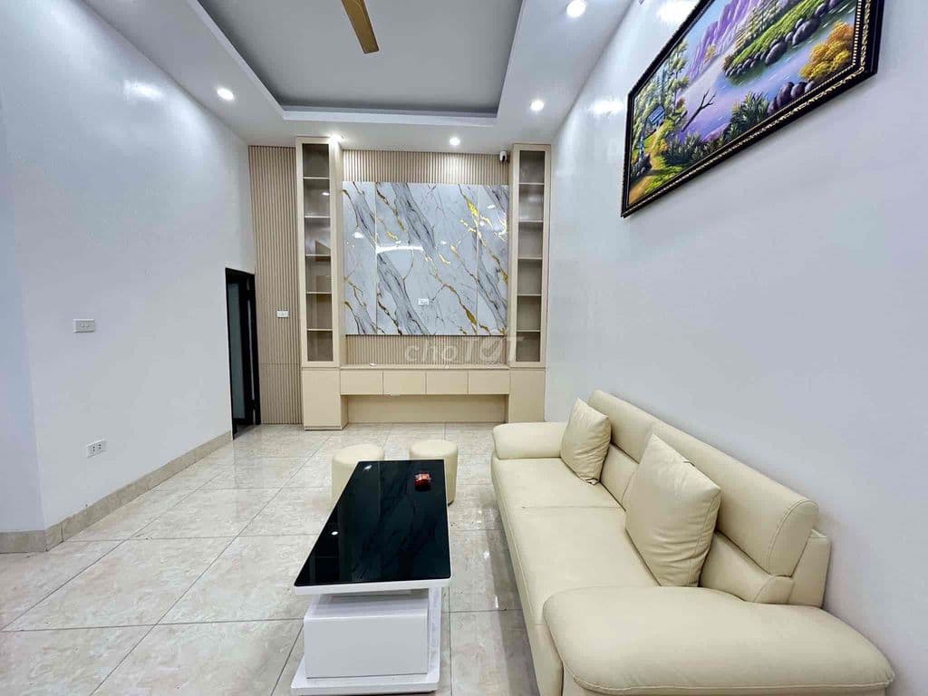 Giảm chào! Trần Khát Chân ngõ nông 3 thoáng kinh doanh 37m2 x 4 tầng,