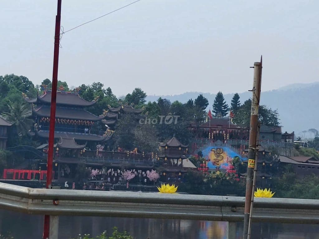 BÁN ĐÂT ĐỒNG BÈN – QUỐC OAI 451 m2,MT 13,5 M MẶT ĐƯỜNG NHỰA, 9 TỶ