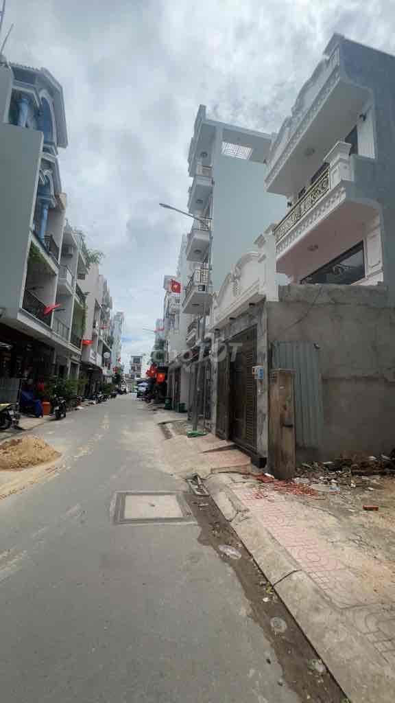 ĐẤT 110M2 - TỨ QUÝ 3 - BẾN LỘI BÌNH TÂN - PHONG THUỶ SIU ĐẸP - XÂY CAO - Ảnh 3