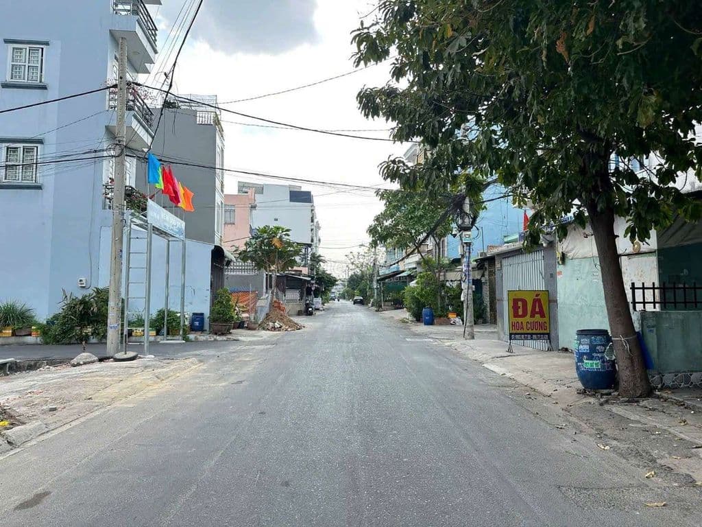 BÁN ĐẤT MT DT 4.1x15m Giá 5.2 Tỷ TL Đg Trần Thị Năm p.T.C.Hiệp Q12 - Ảnh 2