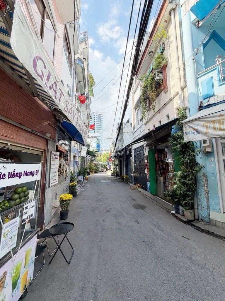 Nhà hẻm xe hơi thông Huỳnh Văn Chính, Tân Phú,3 tầng,15m2,SHR ko LG - Ảnh 2