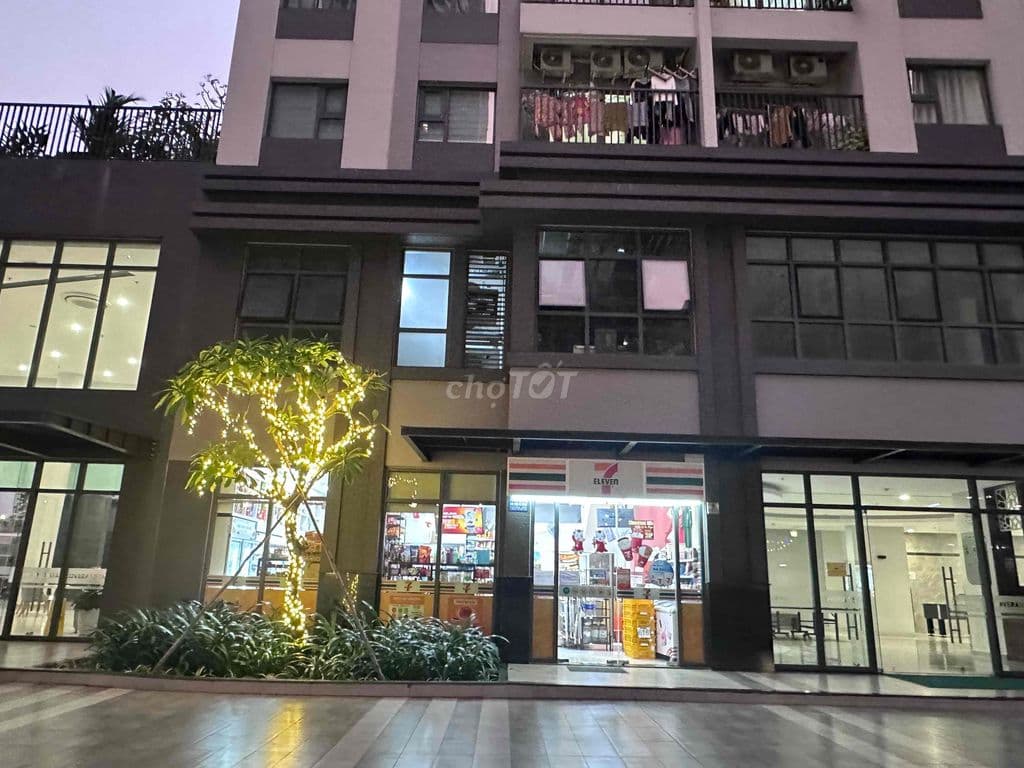 CƠ HỘI TỐT ĐỂ SỞ HỮU– 3PN, 83m² – VIEW QUẬN 1 – GIÁ 3,75 TỶ - FULL NT - Ảnh 3