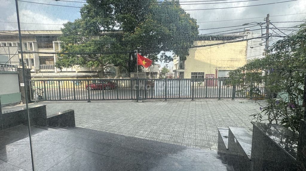 Cho thuê mặt bằng thủ đức - 775m2