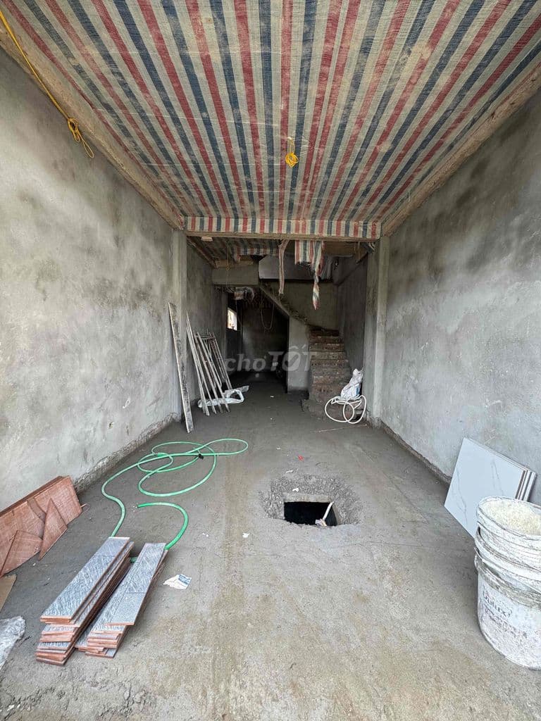 BÁN NHÀ PHƯỢNG ĐỒNG, PHỤNG CHÂU - 35M2 - LÔ GÓC - Ô TÔ VÀO NHÀ - Ảnh 3