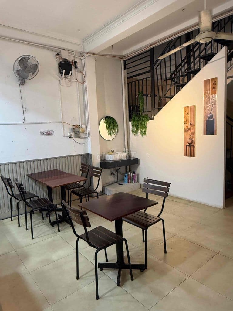 SANG GẤP HOMESTAY & CAFE VÀ Phòng giặt