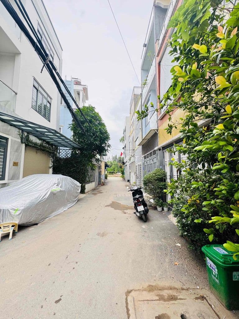 Bán đất sát đường Vành Đai 2 Linh Đông - 4m x 15m - Giá 5 Tỷ xxx