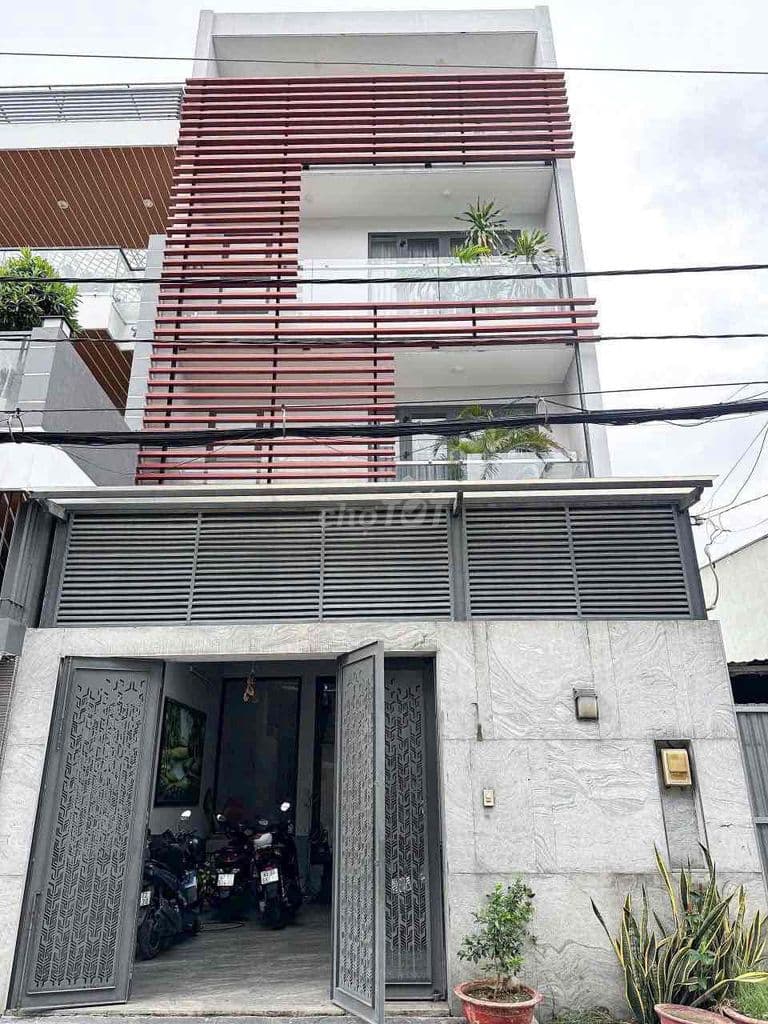 Bán nhanh nhà đẹp 4 tầng 6x20 đường 10m Phạm Văn Chiêu