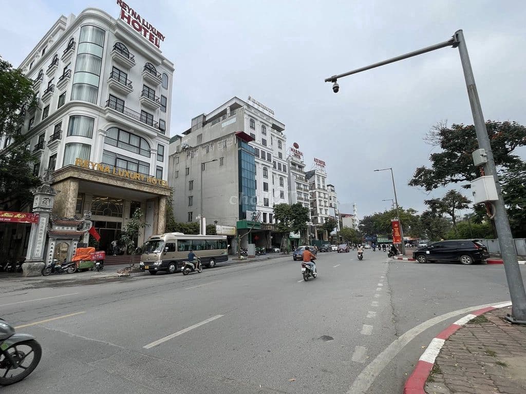 Bán toà CHDV 9 tầng,100m,oto vào nhà,Xuân La,Tây Hồ,Hà Nội,58 tỷ