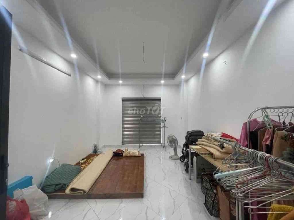 NHÀ GẦN PHỐ TÂY TRÀ 30M 5T DÂN XÂY - Ảnh 2