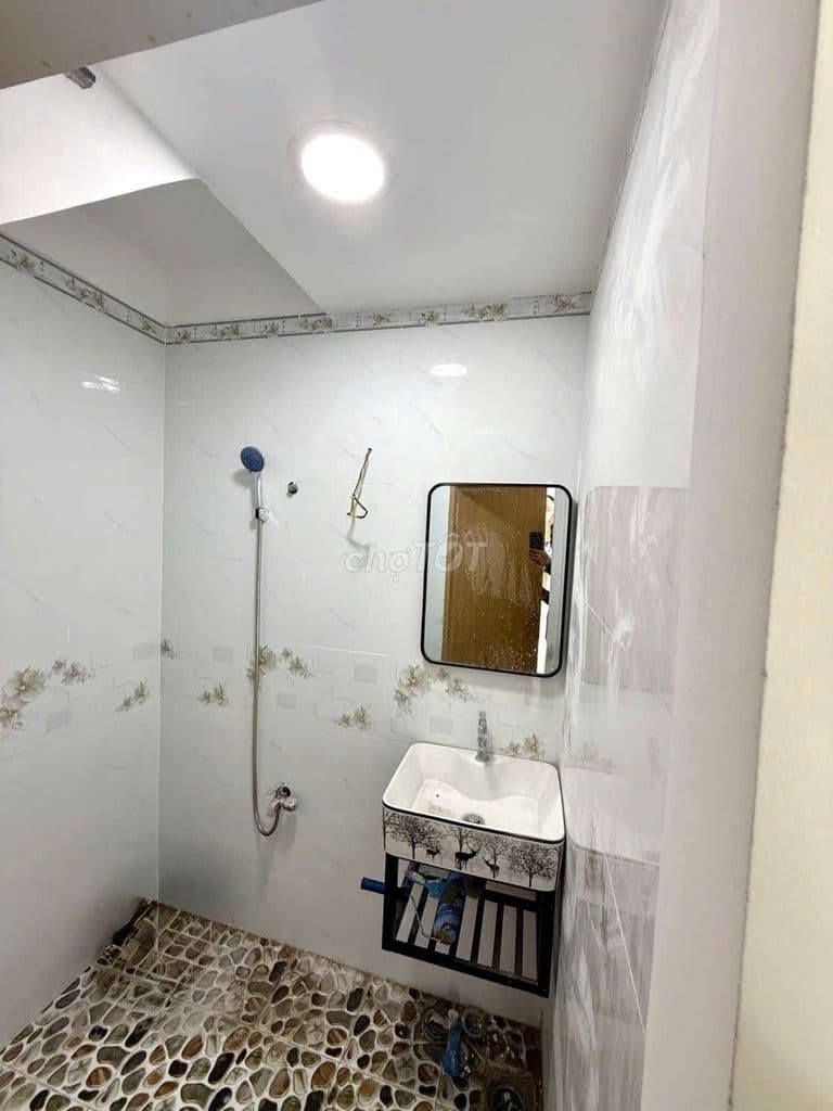 NHÀ 3 TẦNG VỊ TRÍ TRUNG TÂM - KHÔNG QUY HOẠCH - ĐƯỜNG 19 LINH CHIỂU