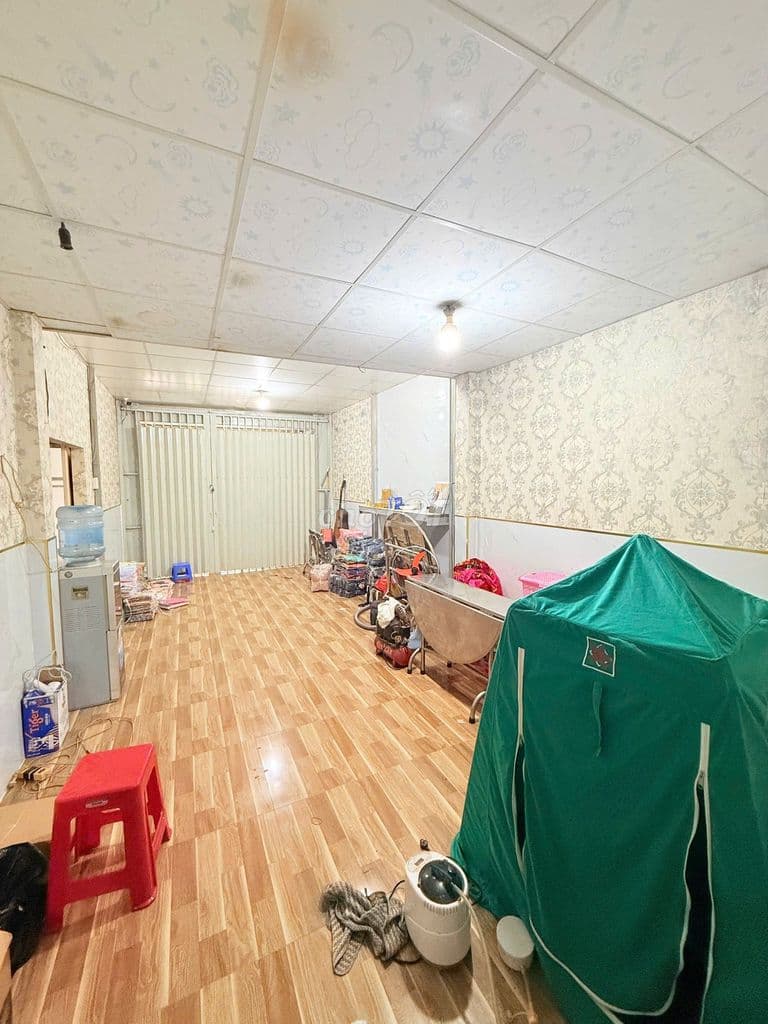 Nhà giá rẻ Phú Hòa, Tân Bình, 116m2, 4PN, hẻm 5m, chỉ 10 tỷ hơn - Ảnh 3